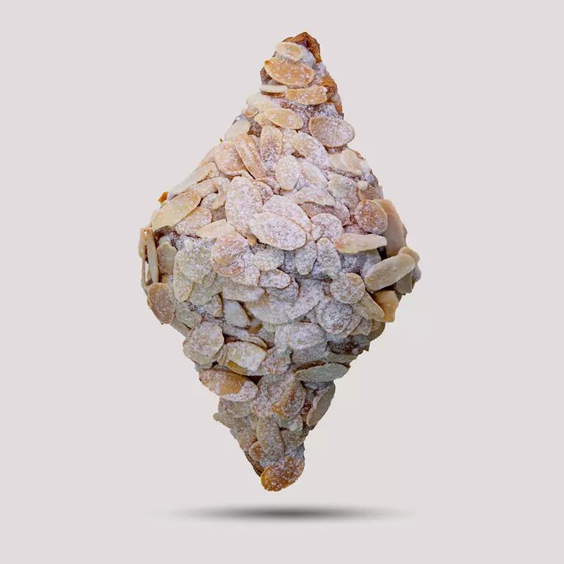 ALMOND CROISSANT
